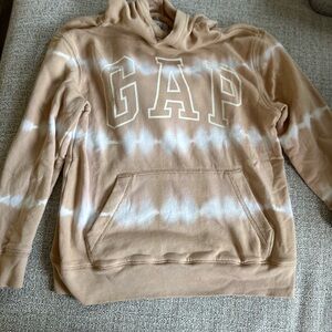 GAP Beige and White Tie-Dye Hoodie
